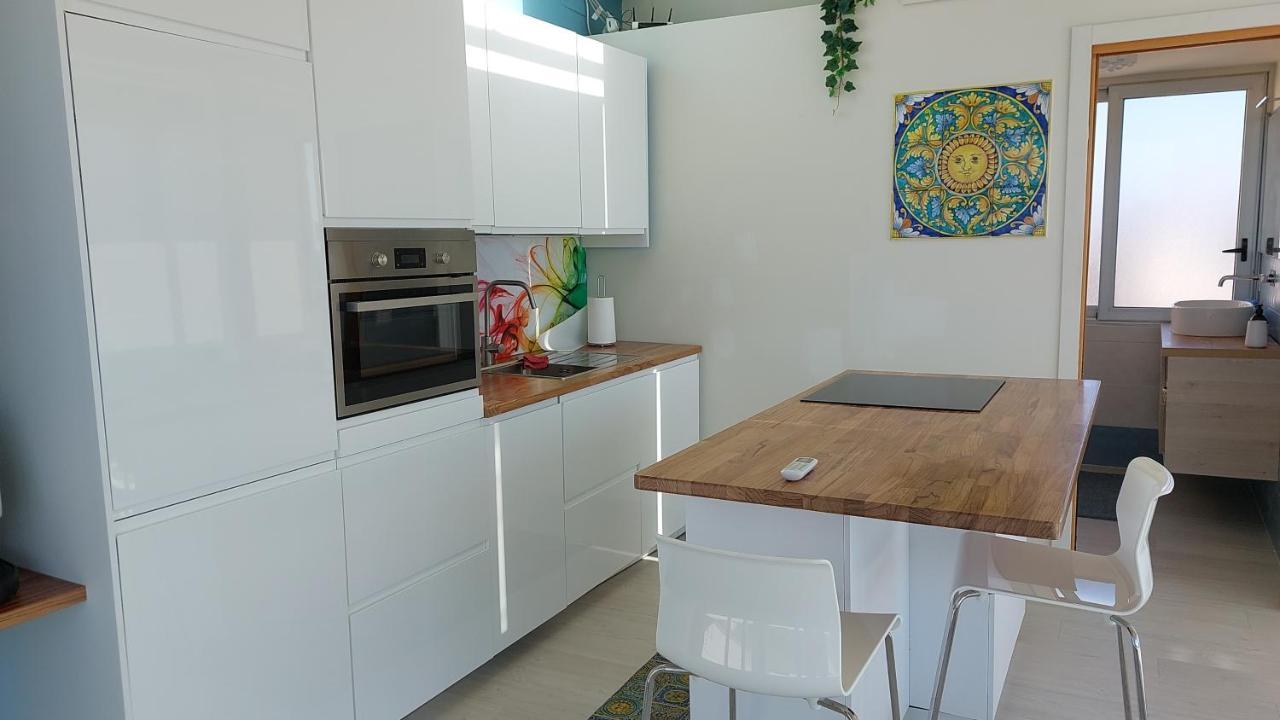 Attico Sottovento Apartment Reggio Calabria Exterior photo