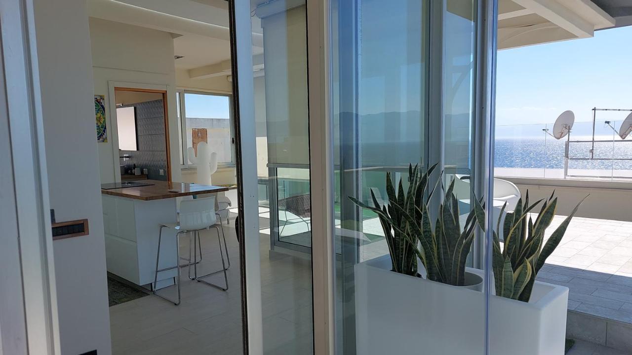 Attico Sottovento Apartment Reggio Calabria Exterior photo
