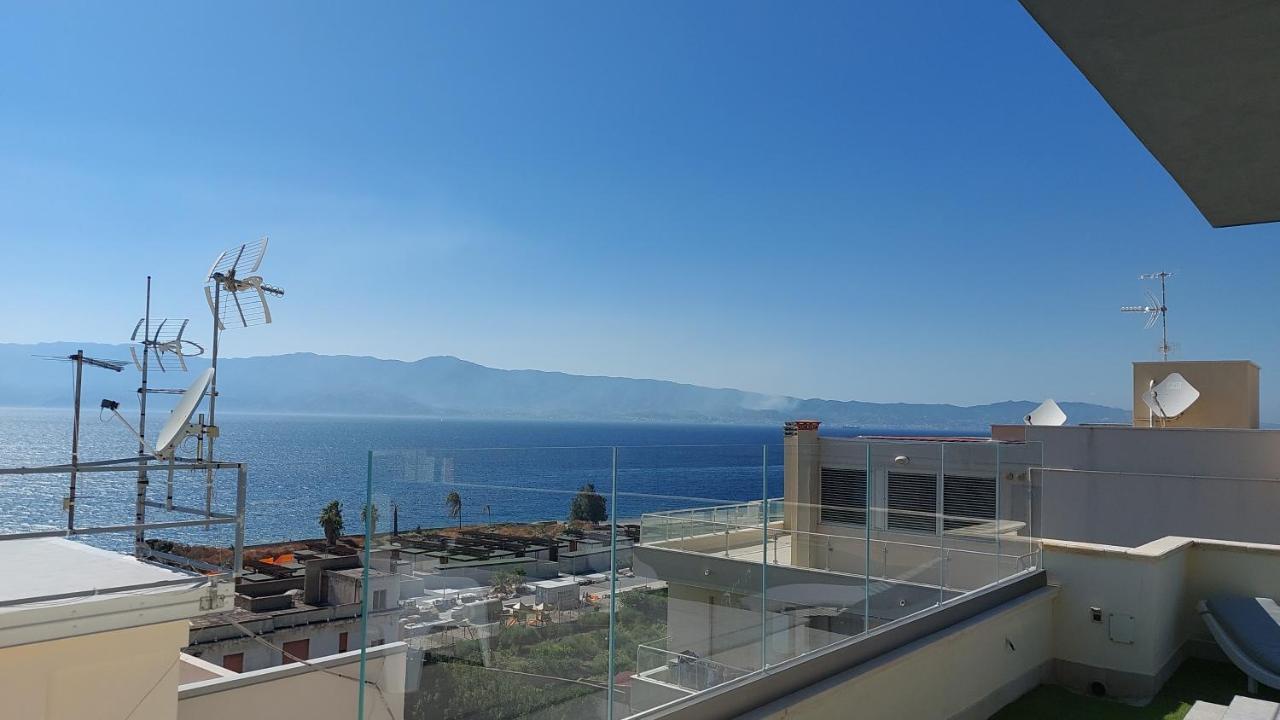 Attico Sottovento Apartment Reggio Calabria Exterior photo